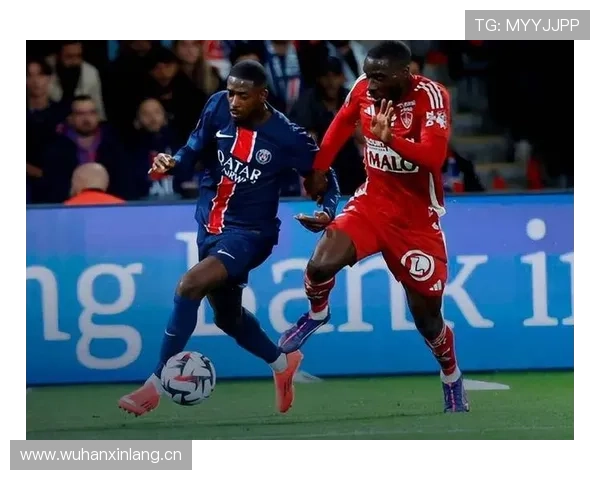 莱奥 vs 登贝莱：进攻稳定性与比赛影响力对比