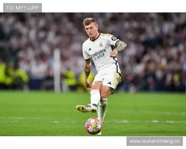 B费 vs 托尼·克罗斯：组织核心的传球风格与比赛参与度差异